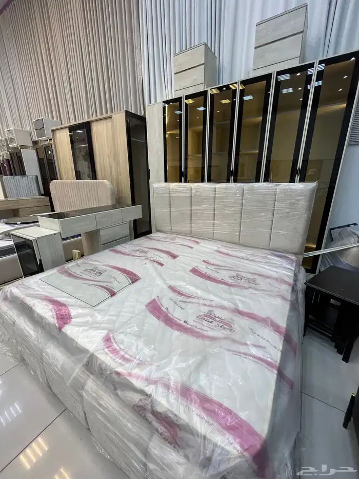 تفصيل وجاهز غرف نوم كنبات ستائر على حسب الطلب 20
