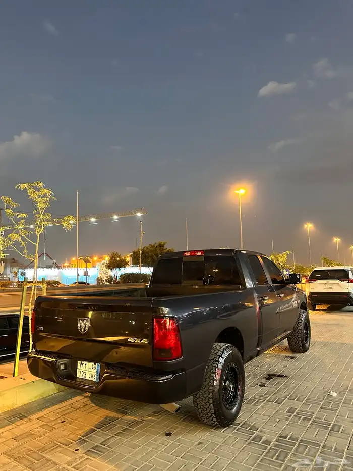 دودج رام 2016 بودي بلد تم تنزيل الحد 18