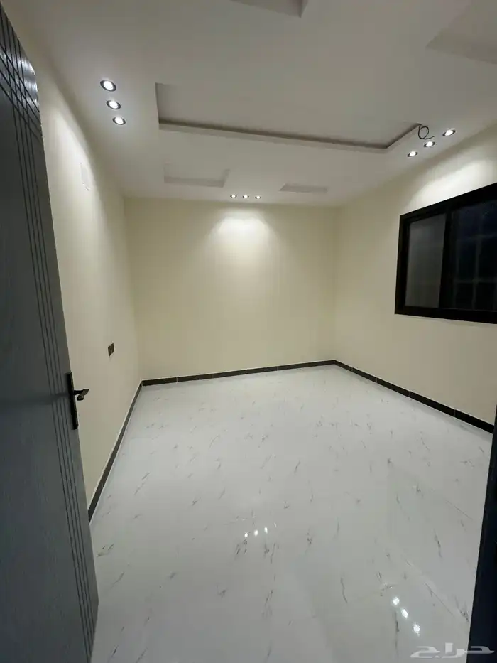 دور علوي معى ملحق للبيع 13