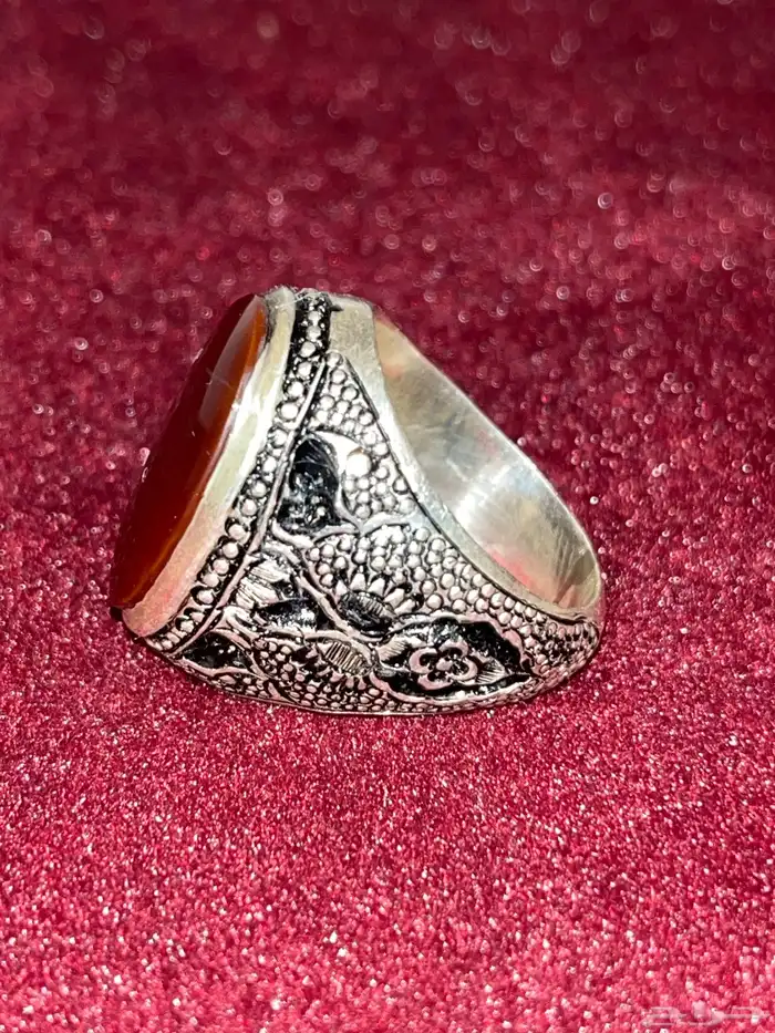 خاتم عقيق كبدي مصور 2