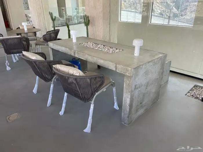 طاولات خارجية خرسانة 2