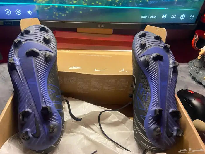 جزمة نايك اصليه للبيع او البدل مقاس 37 2