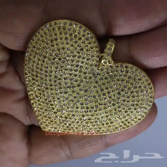قلادة قلب ألماس طبيعي 0