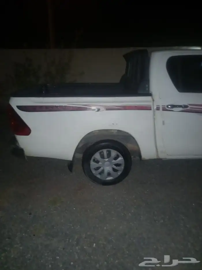 هايلوكس غمارتين عادي 2016 قير ومكينه على الشرط بودي شد بلد 4