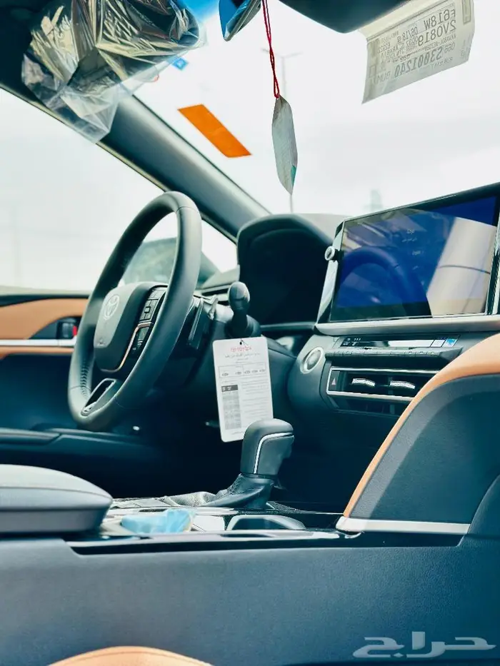 تويوتا كامري جراندي 2025 بنزين متوفر جميع الالوان 6