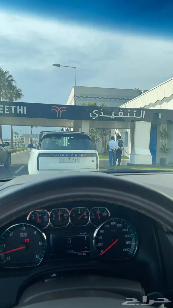 توصيل داخل منطقة عسير ومرشد سياحي معتمد للمنطقه 1