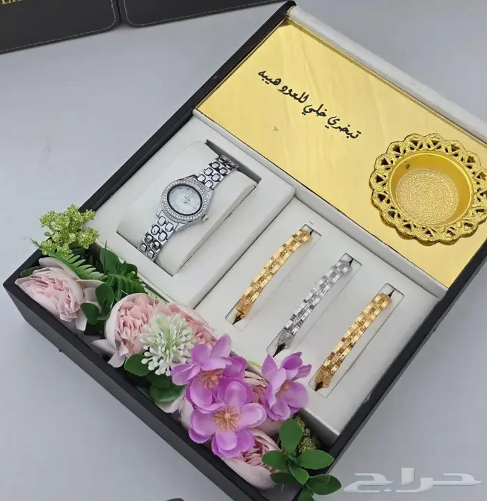 هدايا فخمة ساعة مع مبخرة 4