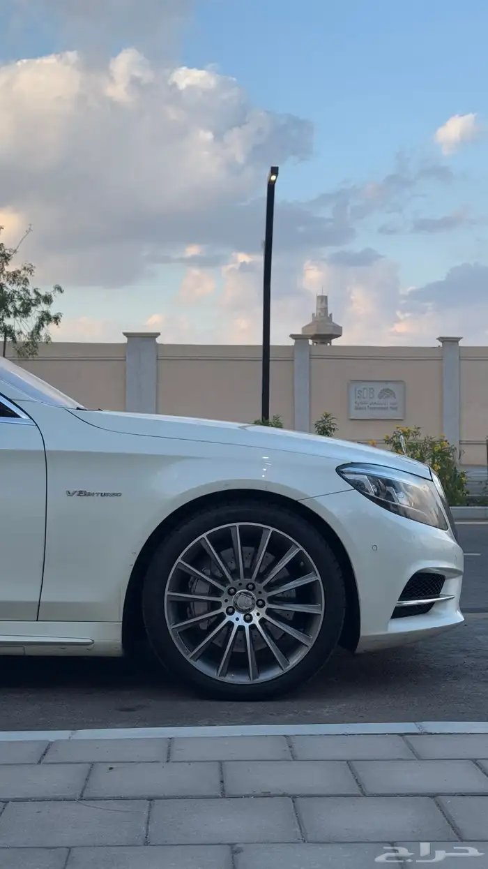 تم البيع مرسيدس S500 فل كامل 6 أزرار 2015 20