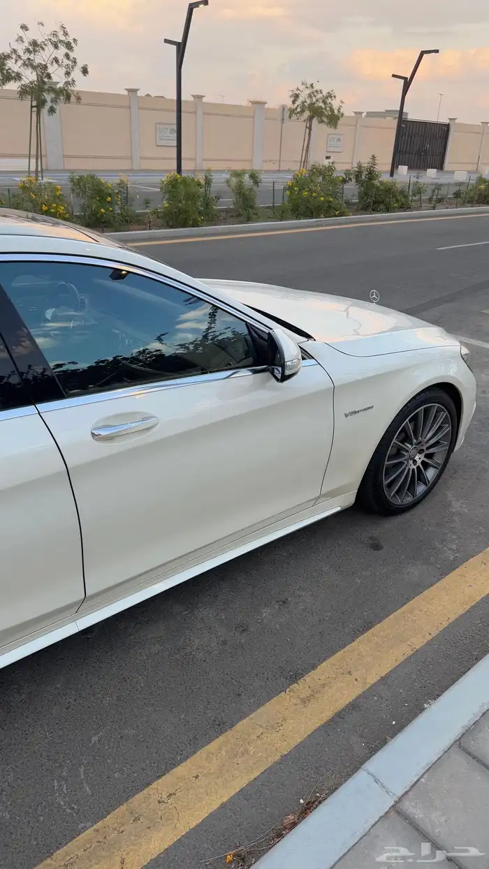 تم البيع مرسيدس S500 فل كامل 6 أزرار 2015 13