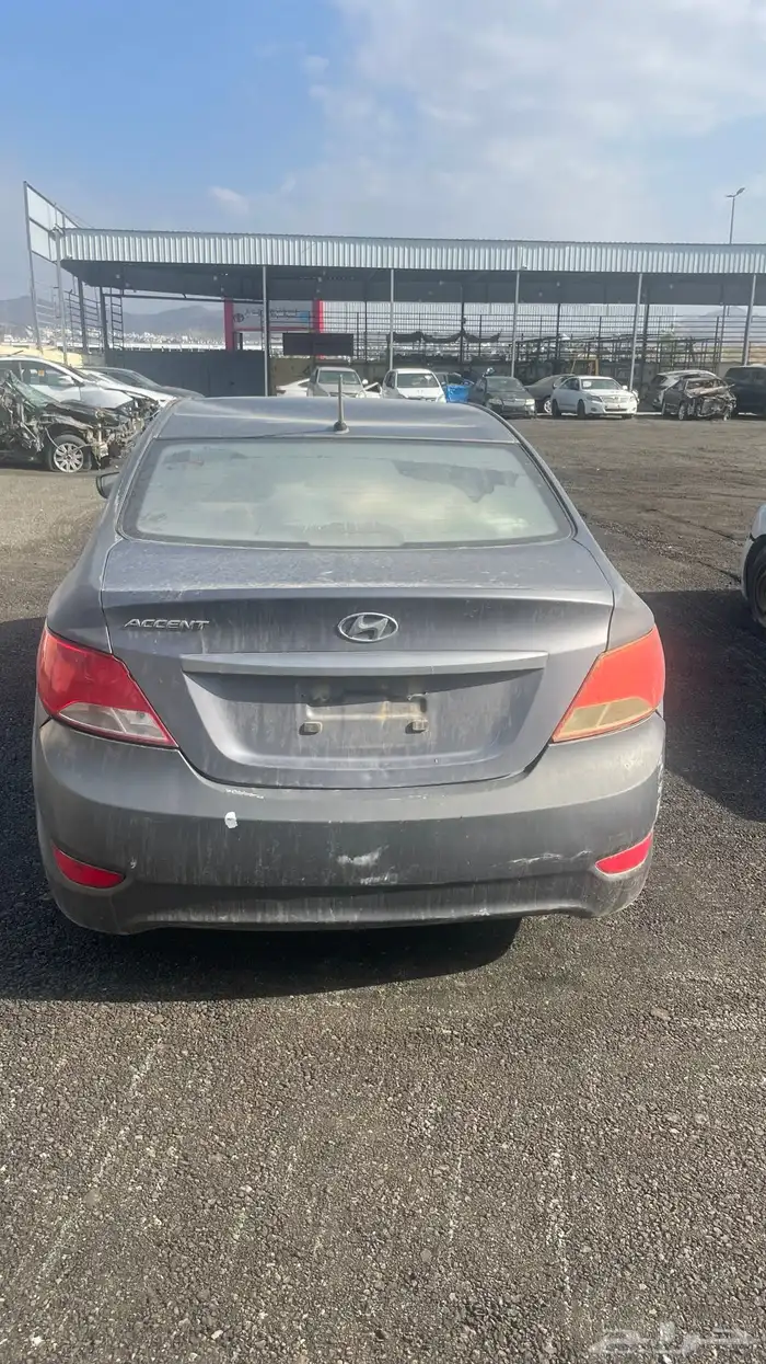 إكسنت 2015 تشليح قطع غيار 3