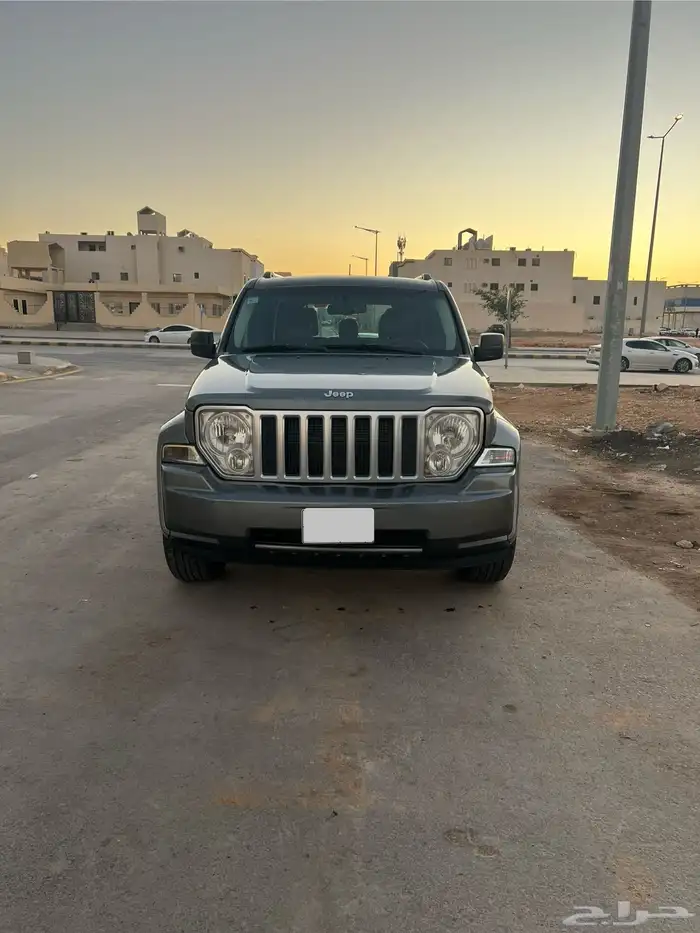 جيب شروكي 2012 5