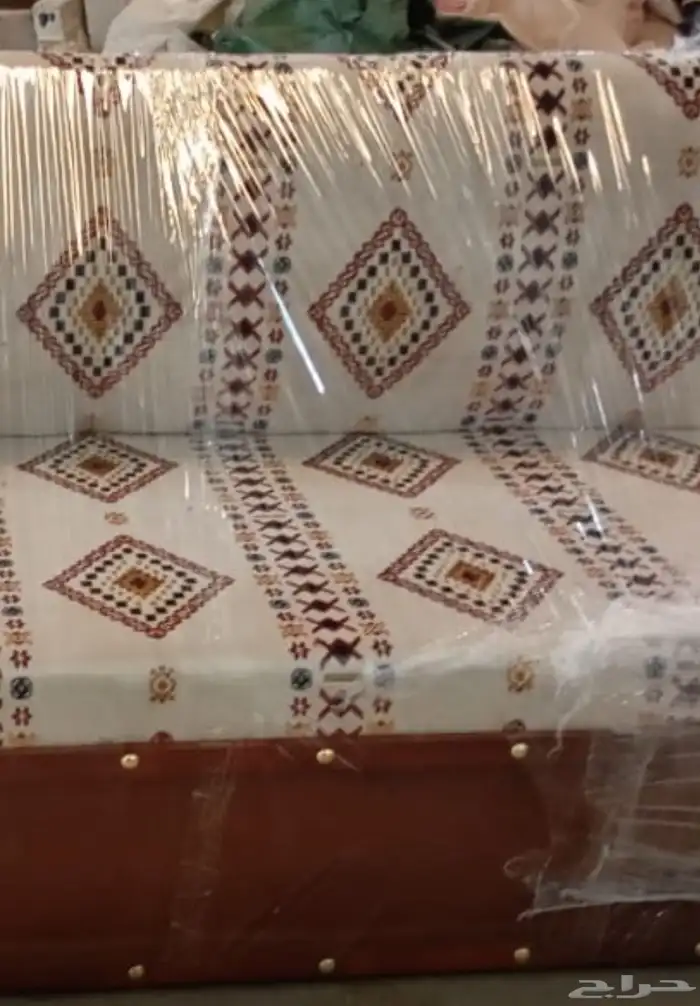 متخصصون في جلسات الخشب خارجية وداخليه 0