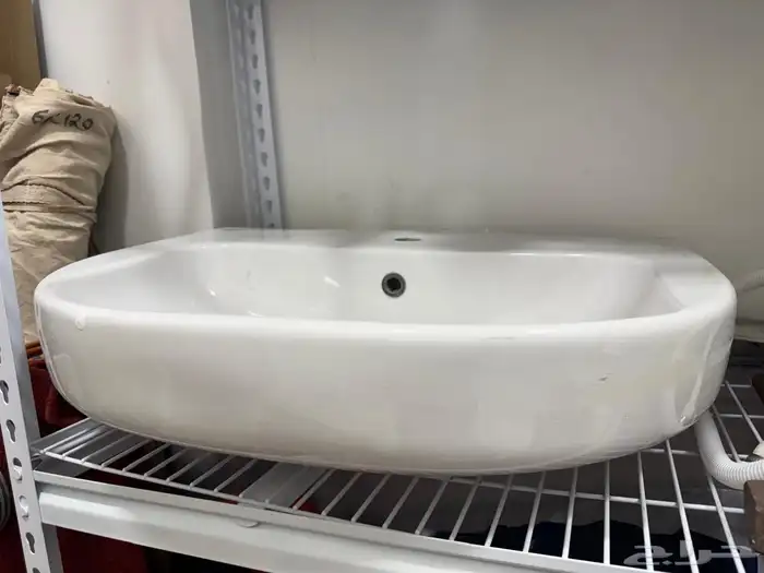 مغسله يدين ايديال ستاندرد بحاله جيده لم تستخدم 0