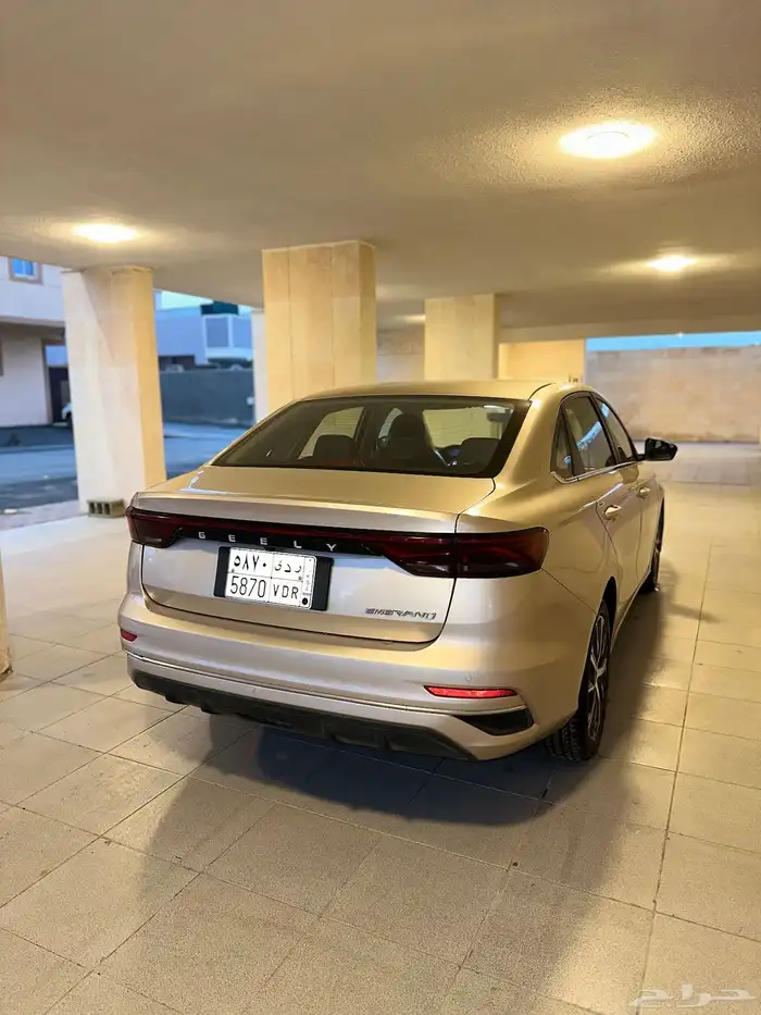 للبيع جيلي ام قراند 2023 م 2