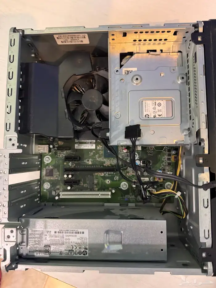 كمبيوتر معالج i3 مع رام 8 جيجا 3