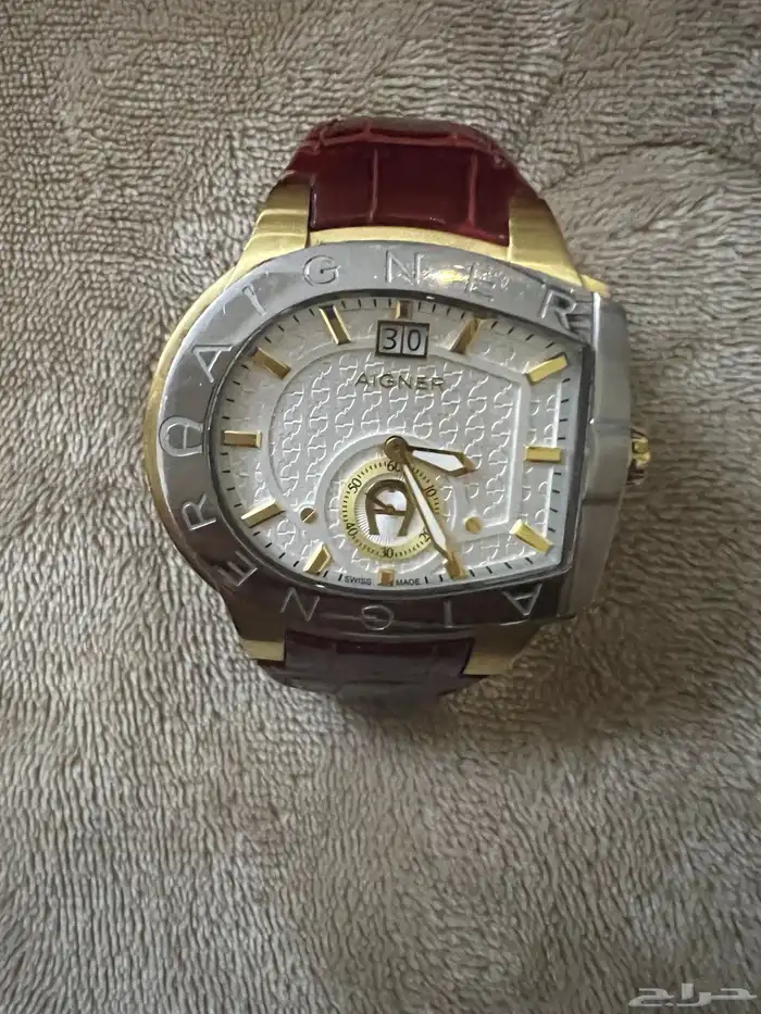 ساعه أقنر مميزه رجالي نظيفه جدا 0