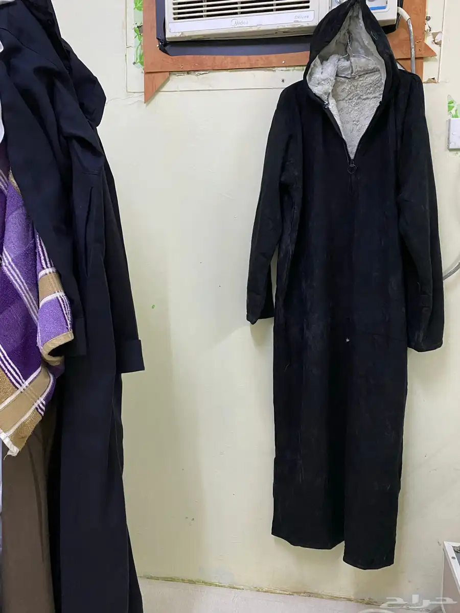 غساله وفروه جديده وثوب مغربي فرو جديد ودبه ماء وأغراض اخري 2