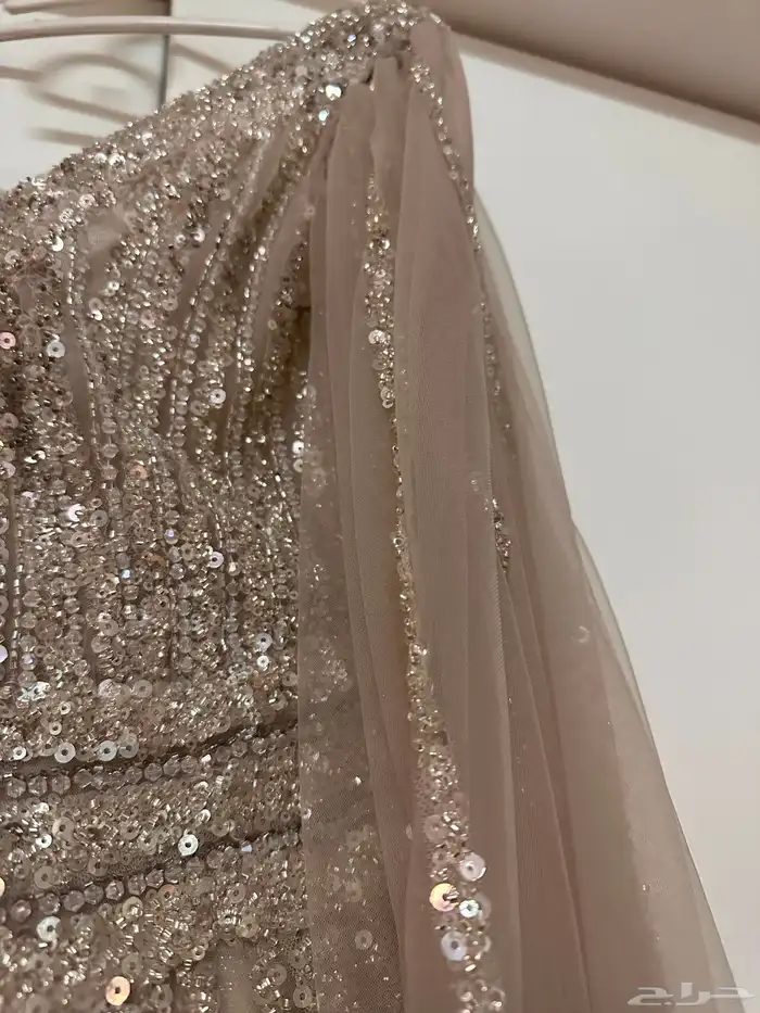 فستان ملكة للبيع من براند ( بلان بي بوتيك ) 4