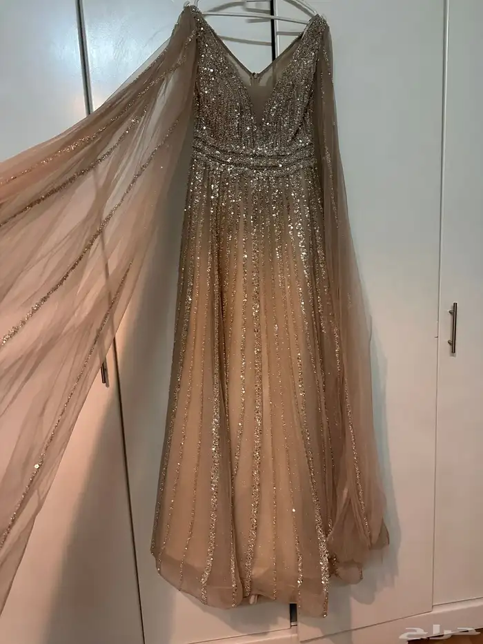 فستان ملكة للبيع من براند ( بلان بي بوتيك ) 0