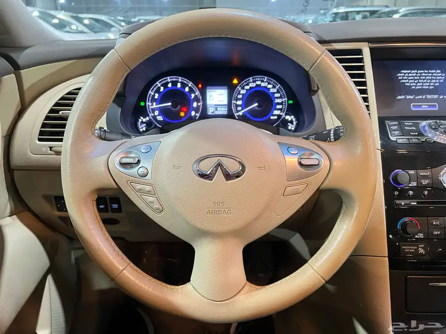 انفنتي QX70 موديل 2019 مخزن عداد 85 الف ( تم البيع ) 15