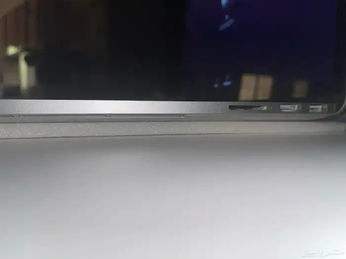 MacBook 15.6 inch 3