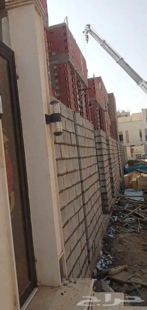 مقاول بناء عضم تشطيب السعرعلاحسب الشغل والله الموفق لتواصل 0