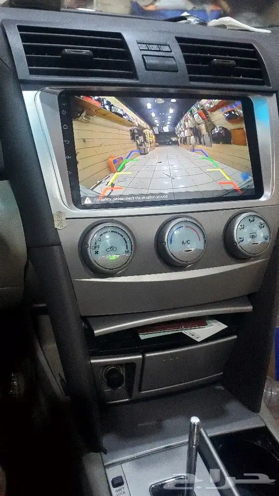 شاشة كامري 2010 1