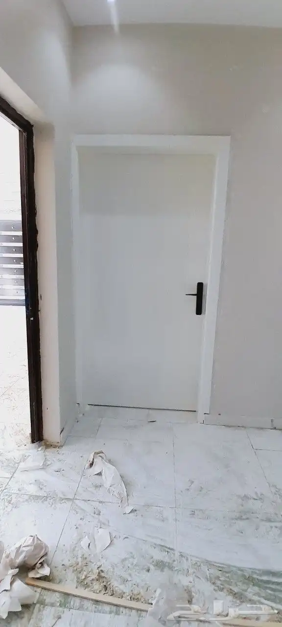 تفصيل خشب سويدي واخضر وسنديان والابويه بويات سيارة اي ألون 0