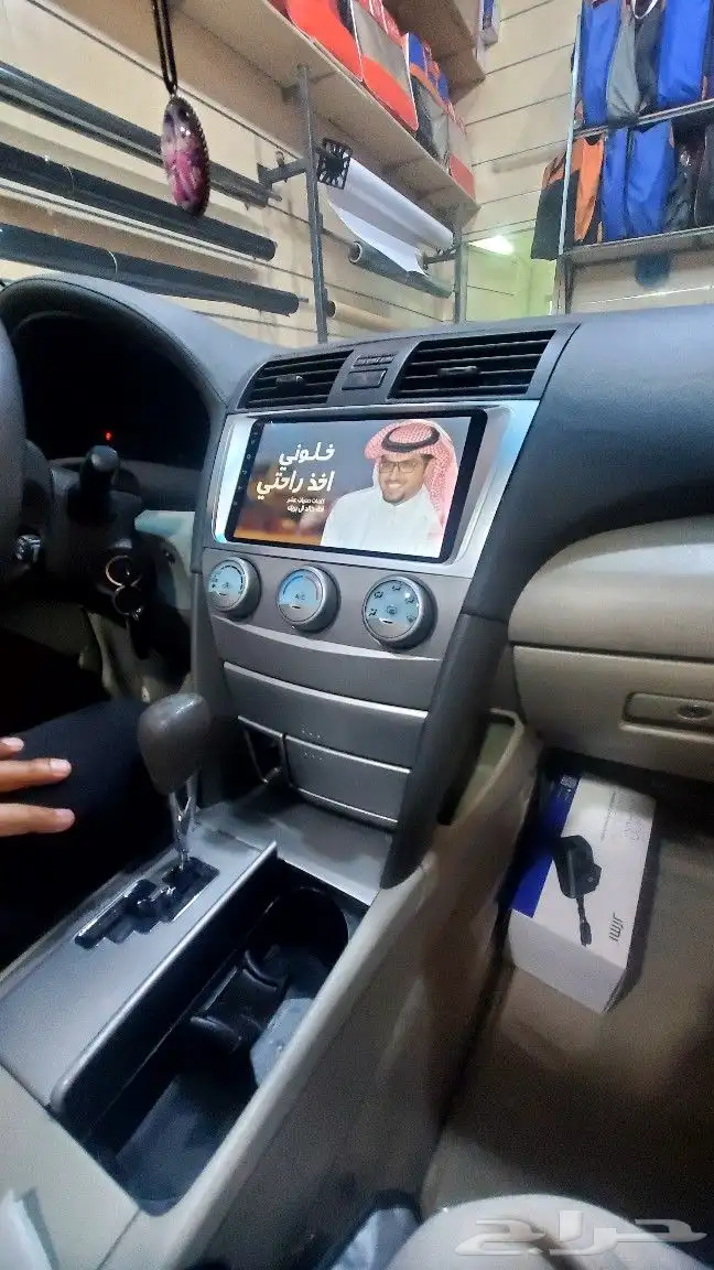 شاشة كامري 2010 4