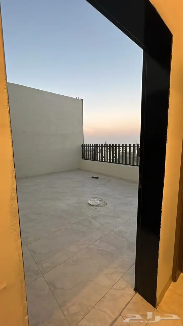 روفات واسعه في الموظفين نظام دورين منفصله 630الف 8