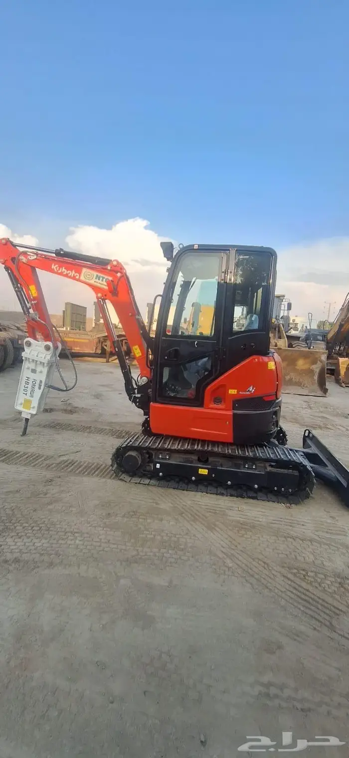 10 ميني بوكلين 2025 مع الدقاق للايجار mini excavator 0