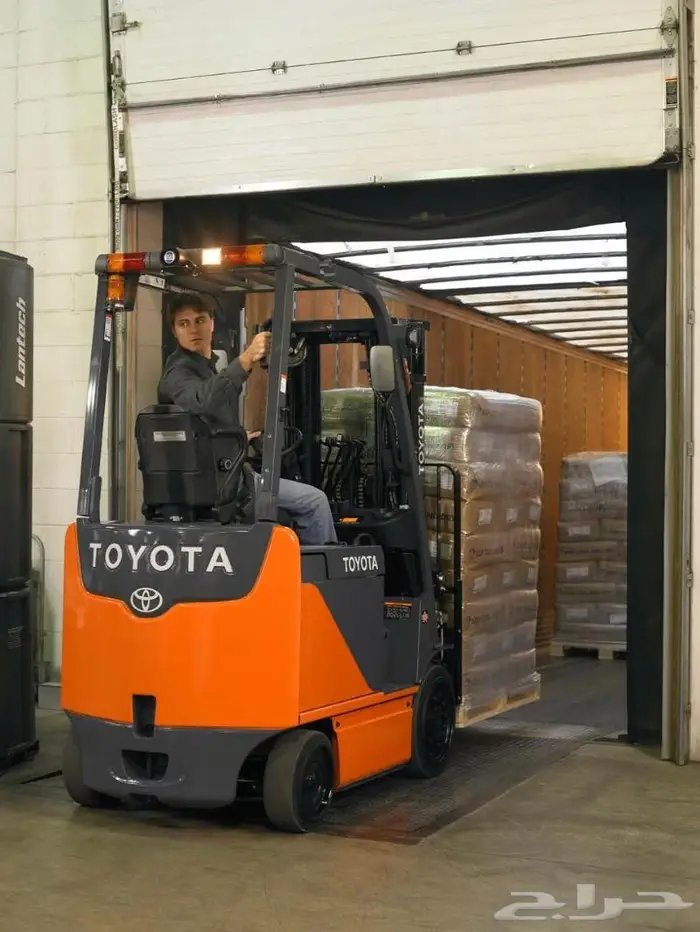 رافعات شوكية كهربائية Forklift electric rental 0