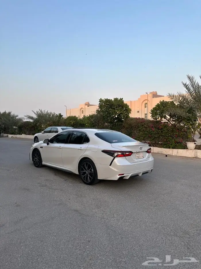 تويوتا كامري SE 2022فل 1