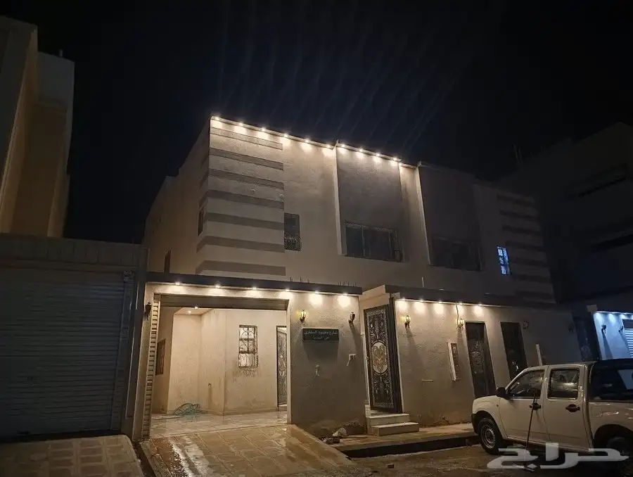 فلا للايجار في حي المهديه 0