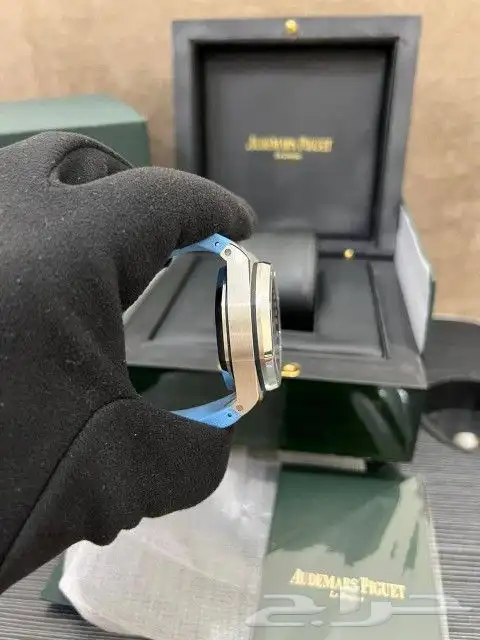 اوديمار بياجيه سويسري 8