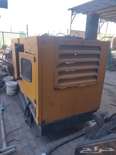 للبيع صناديق كواتم عدد 3 8