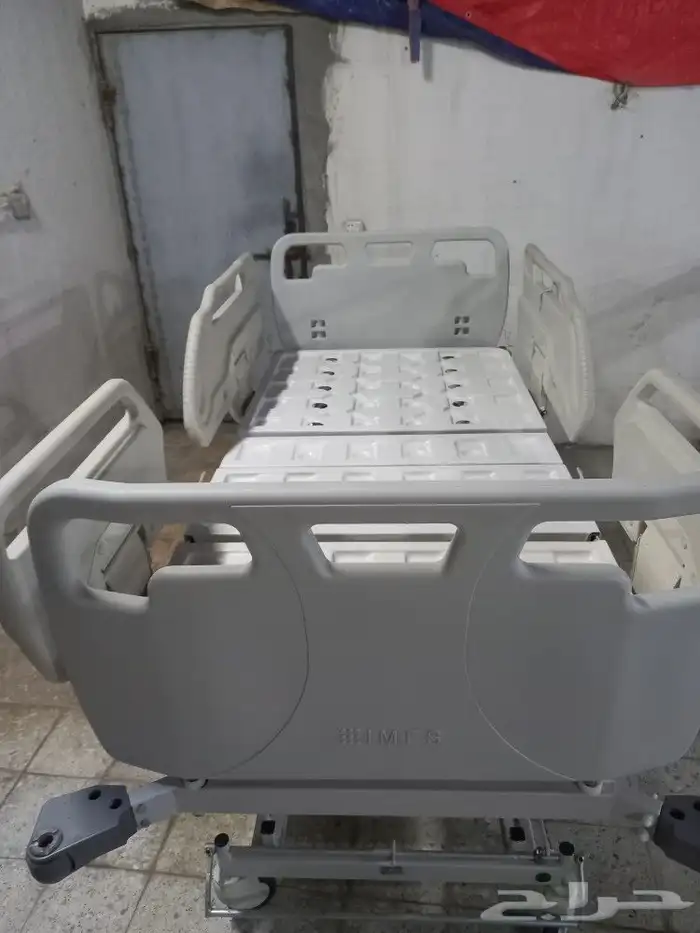 سرير طبي كهربائي 6