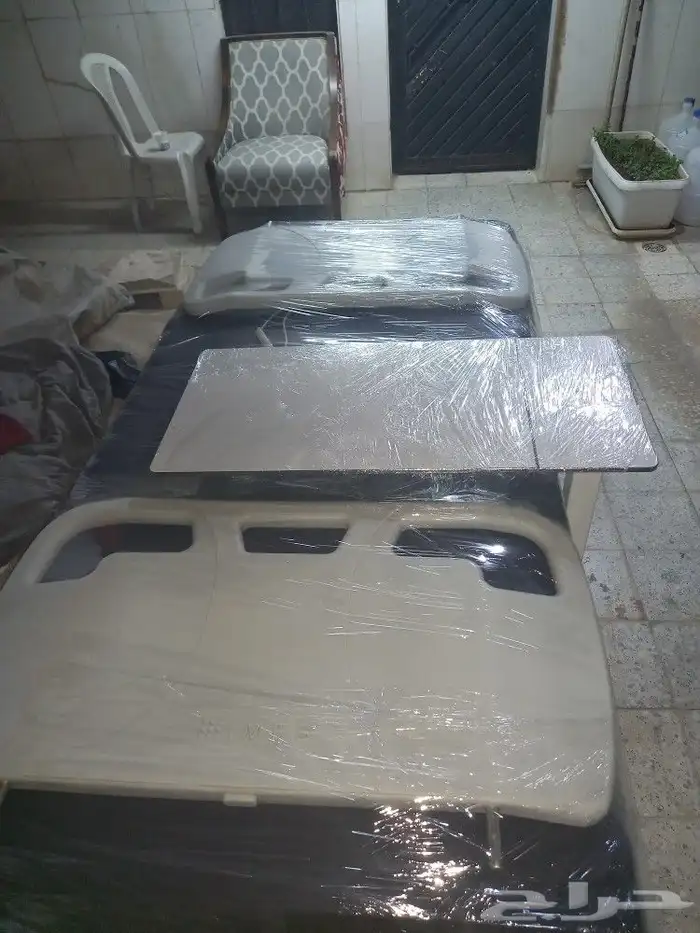 سرير طبي كهربائي 9