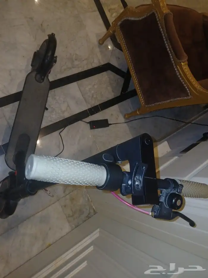 سكوتر ذكي 600ريال شوزات بوما كوكاكولا فيراري فاخر 2