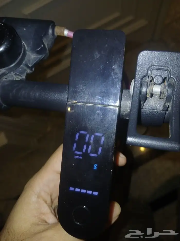 سكوتر ذكي 600ريال شوزات بوما كوكاكولا فيراري فاخر 1