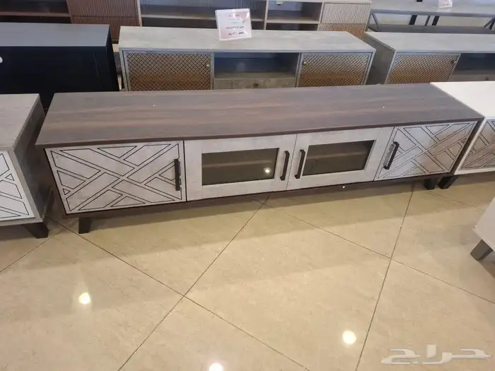 طاولات تلفزيون باشكال ومقاسات مختلفه 12