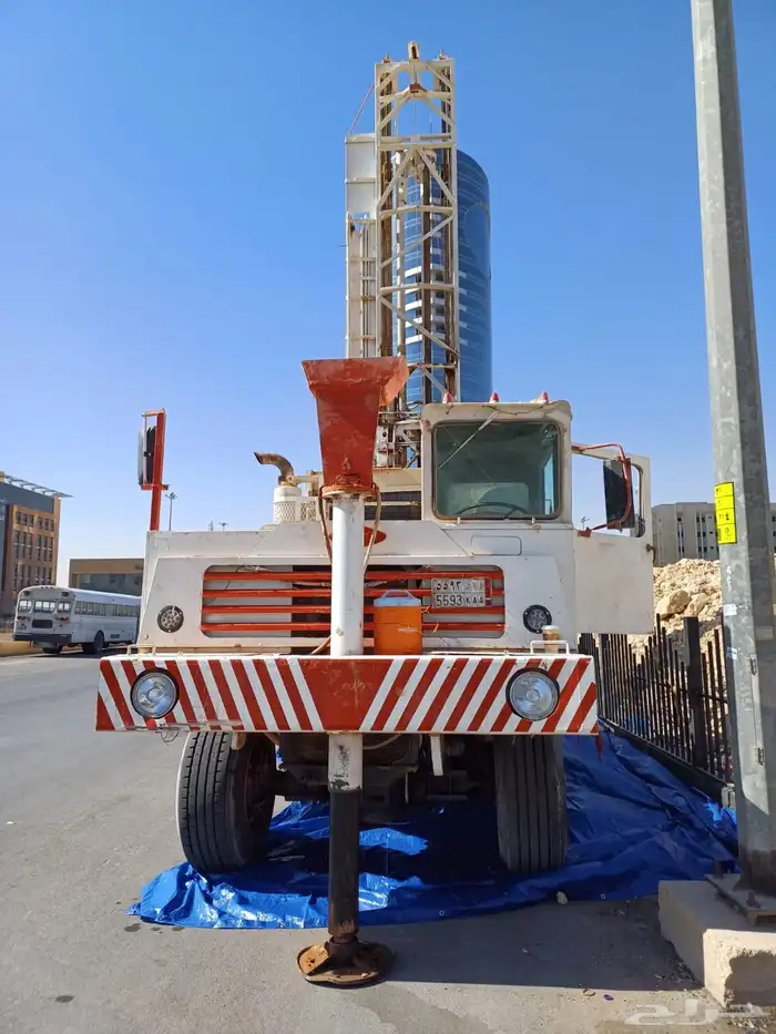 حفر ابار ارتوازية باحدث المعدات الامريكية 4
