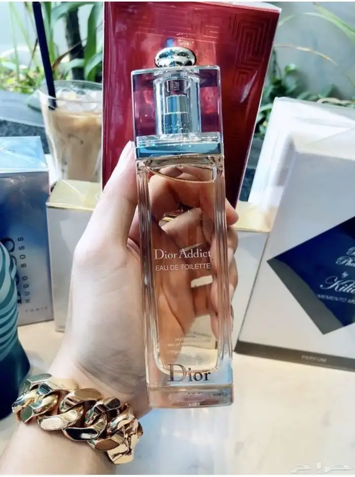 عطورت مطار دساتر اصليه بس بدون كرتون سعرنا بربع قايمه 16