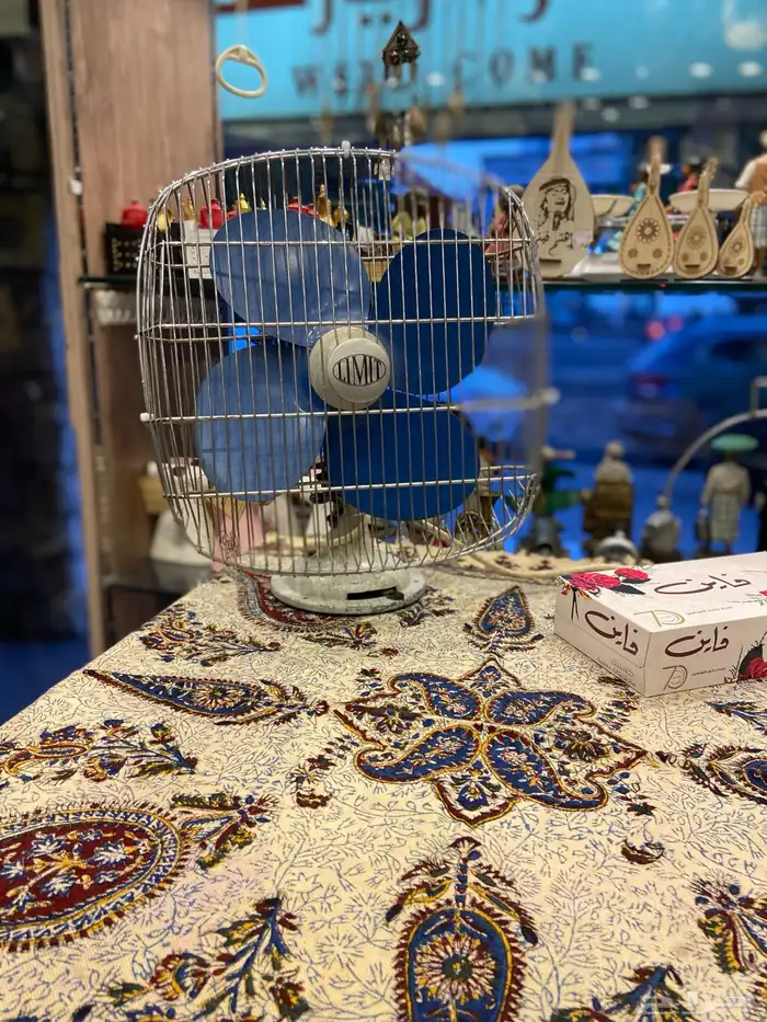 مروحه قديمه إنجليزيه 0