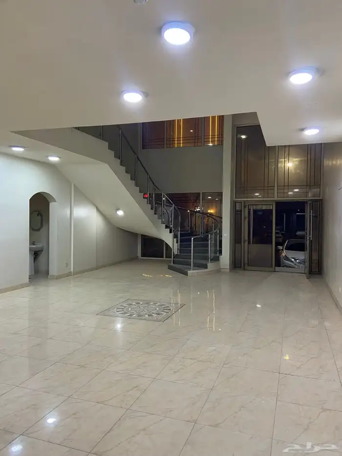 شقق سكنية بحي الفيصلية الدمام 3