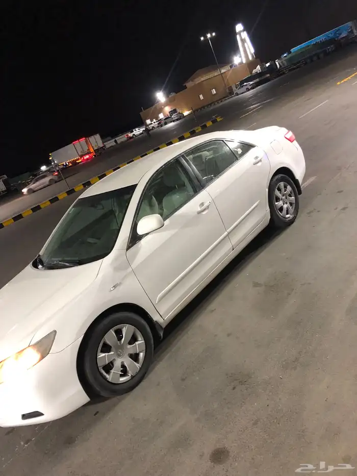 كامري 2009 قير عادي ممشى 97 الف 3