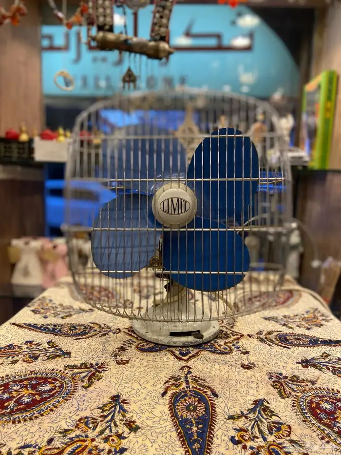 مروحه قديمه إنجليزيه 2