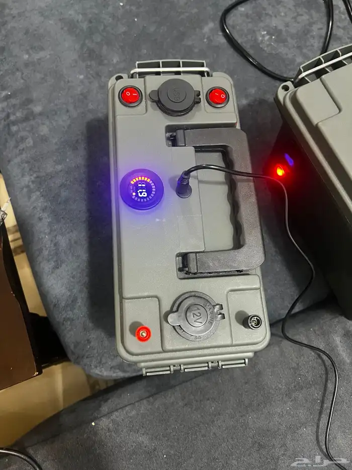 بطاريات متنقلة للبر و الرحلات 4