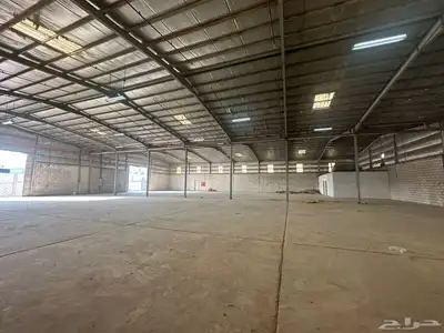 مستودع للايجار بحي النخيل 16