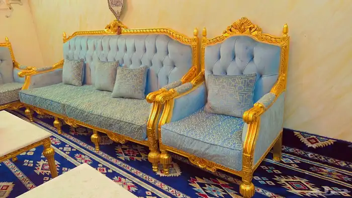 طقم كنب كلاسيك ورق ذهب VIP 3